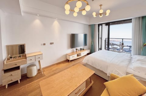 Ancient Whale x Creative Sea View Hotel Apartment Apartment hotel in Qingdao