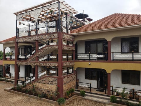 Property building, View (from property/room), Balcony/Terrace