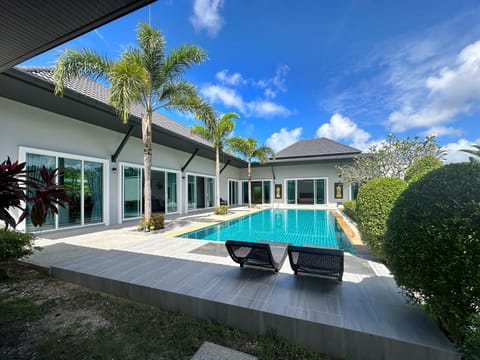 Pool view, Swimming pool, Swimming pool