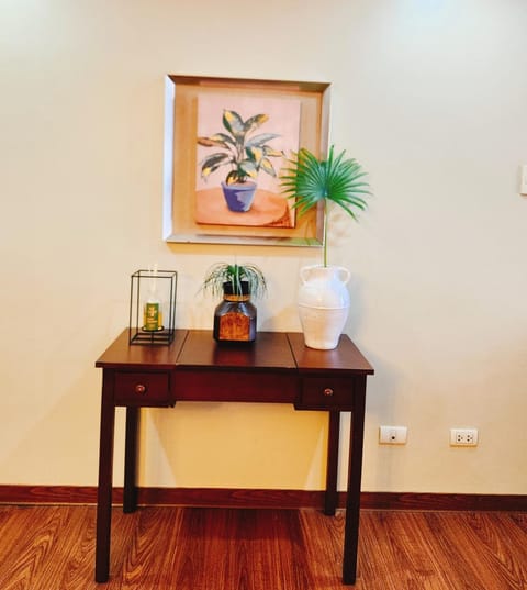 2BR 90sqm Furnished Condo Shaw Blvd, Mandaluyong Apartment in Mandaluyong