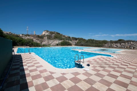 Nearby landmark, Day, Natural landscape, Mountain view, Pool view, Swimming pool, sunbed