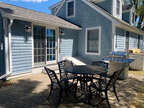 Bayview- 4Bedroom Footbridge Beach Family Home with Hot Tub! House in Ogunquit