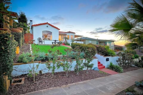 Casa Feliz House in Ocean Beach