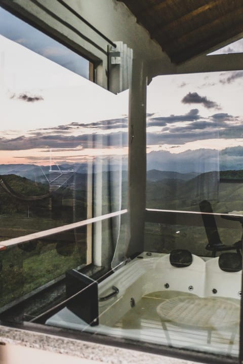 Chalé Alvorada Mirante Refúgio Bed and Breakfast in State of Rio de Janeiro