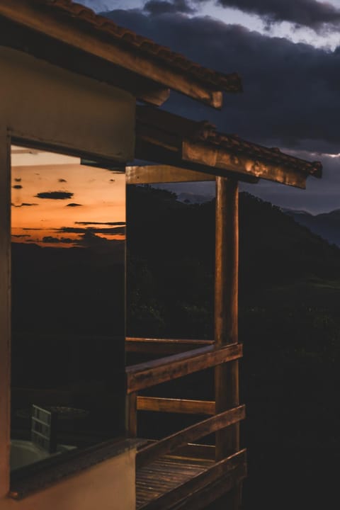 Chalé Alvorada Mirante Refúgio Bed and Breakfast in State of Rio de Janeiro