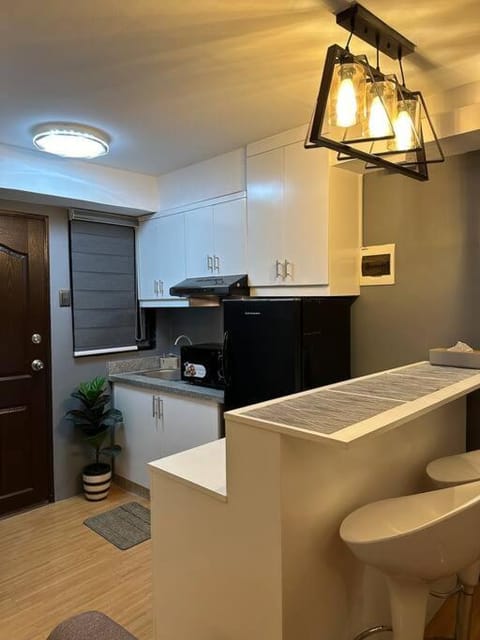 H&D Suites-Memories are personal Apartment in Bacoor