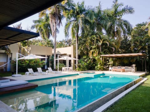 Splendid 5BR Villa at Mesa de Yeguas Appartement in Anapoima