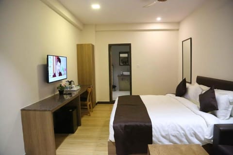 Hotel Seasons Comfort Hotel in Visakhapatnam