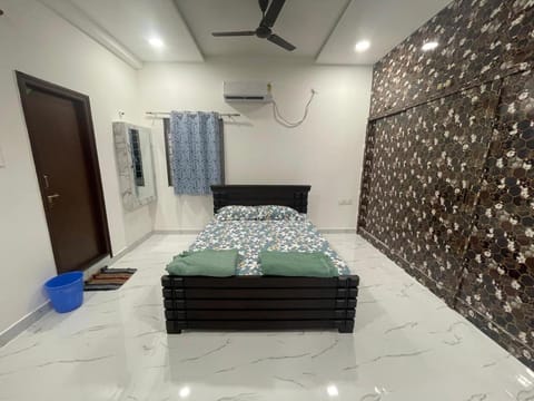 Resort Prakruthi Bed and Breakfast in Hyderabad