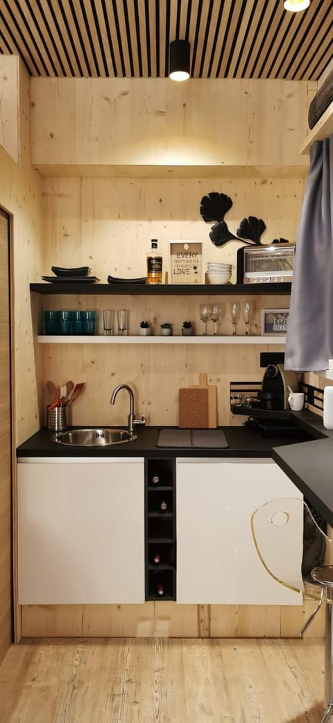 Tiny house Apartment in Saint-Julien-en-Genevois