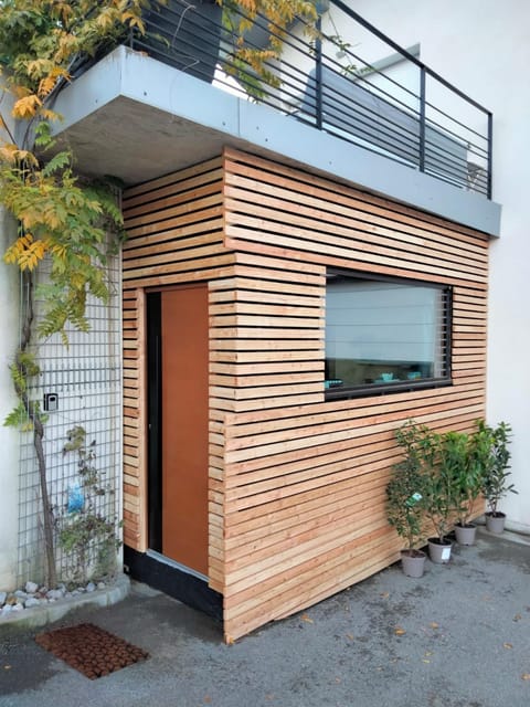 Tiny house Apartment in Saint-Julien-en-Genevois