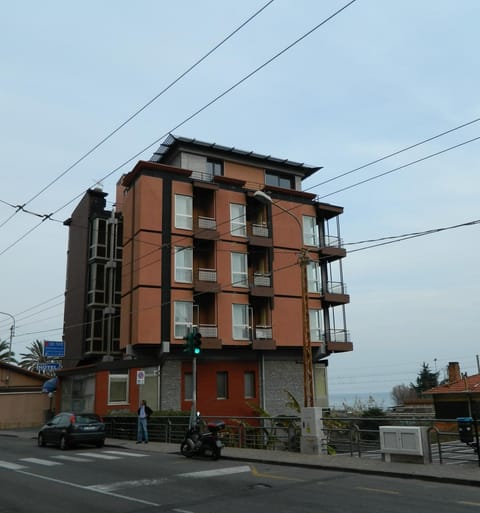 Residence Dei Fiori Condominio in Bordighera