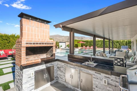 Balcony/Terrace, Kitchen or kitchenette, Seating area