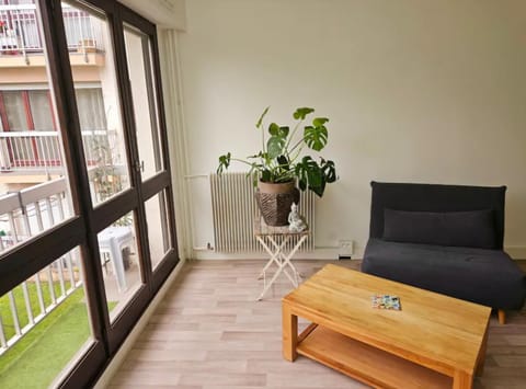 Balcony/Terrace, Living room