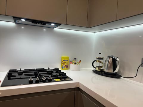 Coffee/tea facilities, Kitchen or kitchenette