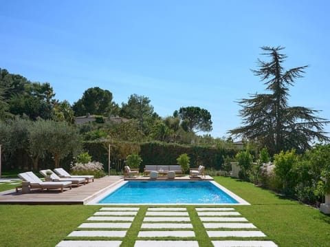 Le Cannet, magnifique villa Villa in Mougins