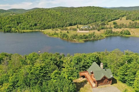 Le Tranquille Chalet in Sainte-Agathe-des-Monts