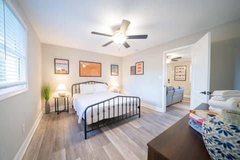 OV Mosaic - Summer Suite Apartment in Norfolk