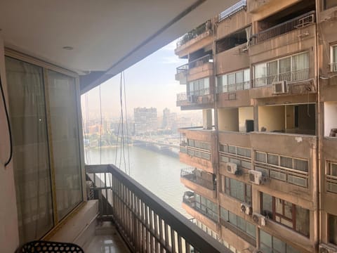 Luxury 3BR Modern with Nile View from All Rooms Apartment in Cairo