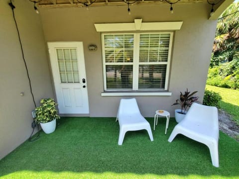 Patio, Facade/entrance, Seating area, Garden view