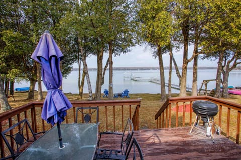 Latitude Adjustment by Simple Life Rentals House in Door County