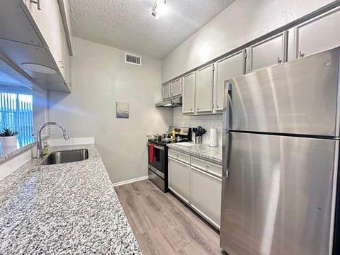 Kitchen or kitchenette, dishwasher, pet friendly