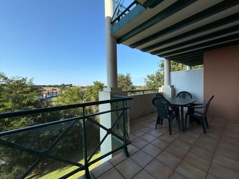 Appartement 3 pers à Ciboure avec piscine et parking - FR-1-239-1091 Apartment in Ciboure