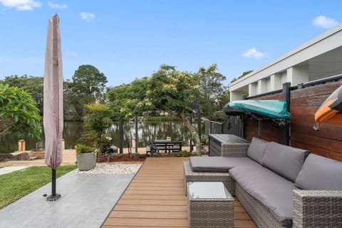 Patio, Lake view