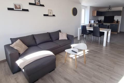 Appartement À deux pas de tout Apartment in Issoire