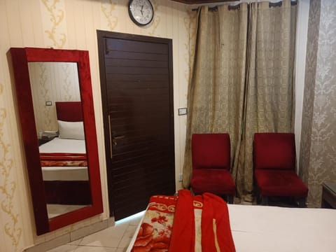 LAHORE ZOO hotel Farm Stay in Lahore