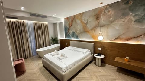 Hot Tub, Photo of the whole room, towels