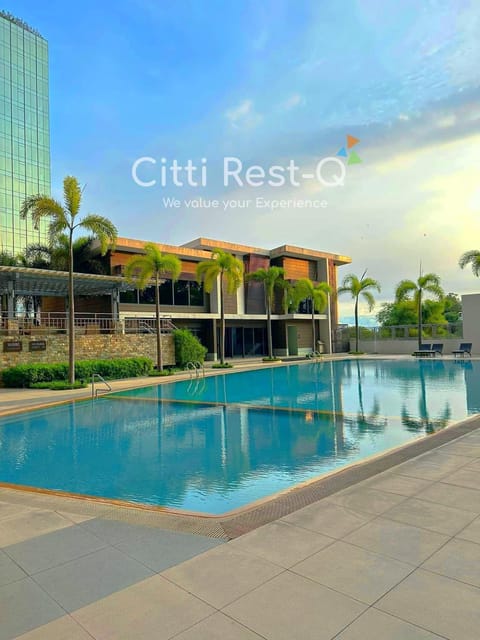 Pool view, Swimming pool