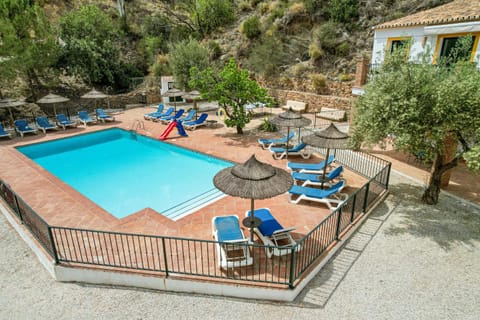 Pool view, Swimming pool, sunbed