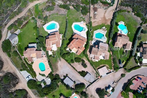 Neighbourhood, Bird's eye view, Street view, Swimming pool