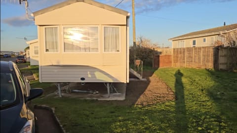 Property building, Garden, Garden view