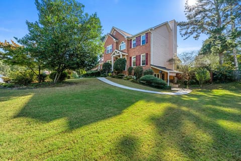 20Miles from Atlanta Pet Friendly Private Backyard Apartment in Snellville