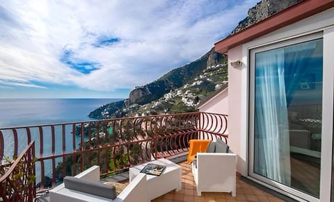 Natural landscape, View (from property/room), Balcony/Terrace, Sea view