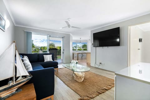 Three Bedroom Escape in Urangan Apartment in Hervey Bay