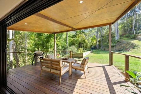 12 Acre Bushland Sanctuary Apartment in Tallebudgera