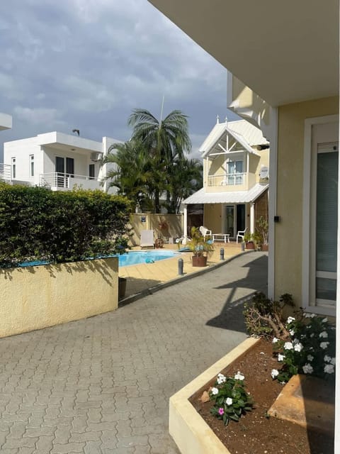 Lagon Bleu Complex 3 Villas 5min Walk to Beach - LBC House in Flic en Flac