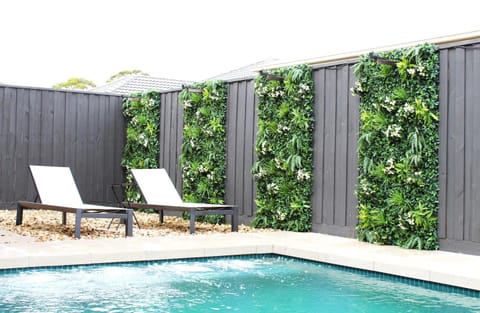 Pool view, Swimming pool, sunbed