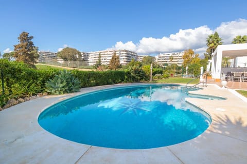 Garden, Solarium, Pool view, Swimming pool, sunbed