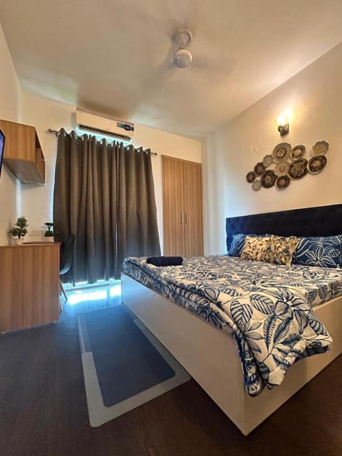 Blueberry- By Oasis Apartment in Noida