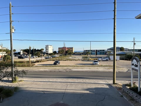 Day, Neighbourhood, Beach, Beach, Street view, Location