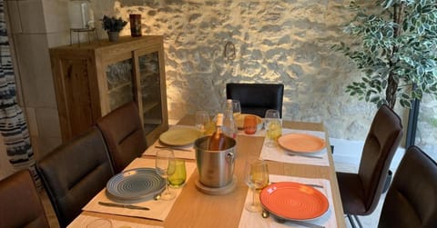 Le Mas Saint Martin House in Vallon-Pont-d'Arc