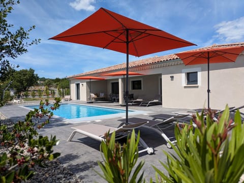 Day, Garden, Garden view, Pool view, Swimming pool, sunbed