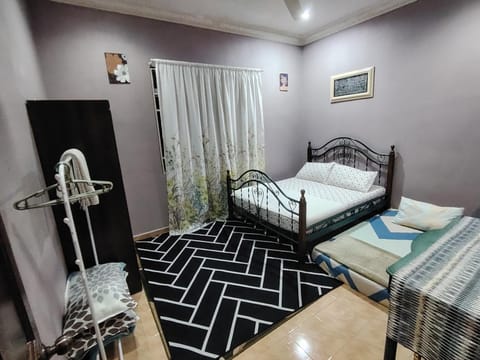 Sri MaLati Homestay and Event Space Vacation rental in Bayan Lepas