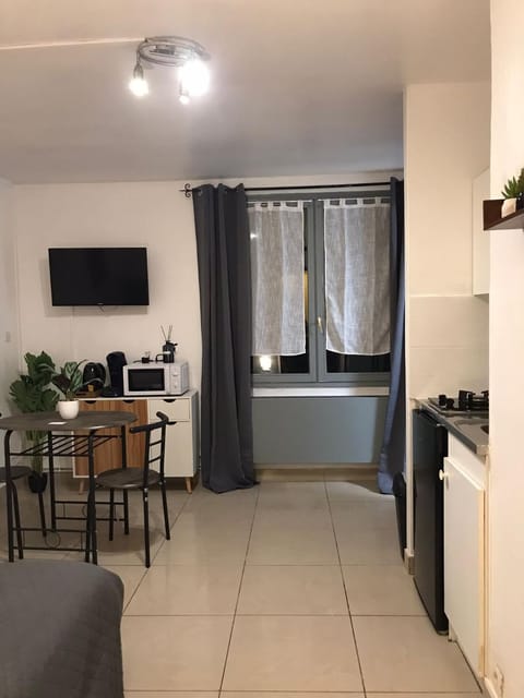 Studio Eros Apartment in Alençon