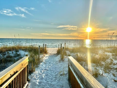 Glad Tidings House in Mexico Beach