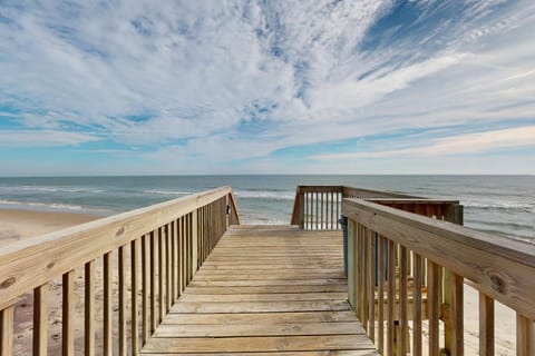 St. Regis Condo Unit 1005 Apartment in North Topsail Beach